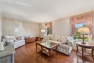 100 Edgemeade, Monroeville, PA 15146 - Photo 7