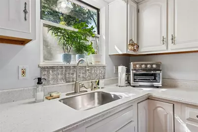 100 Edgemeade, Monroeville, PA 15146 - Photo 17