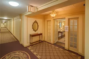 5825 Fifth Ave, Pittsburgh, PA 15232 - Photo 11