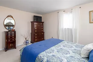 348 Bryant Dr, Pittsburgh, PA 15235 - Photo 17