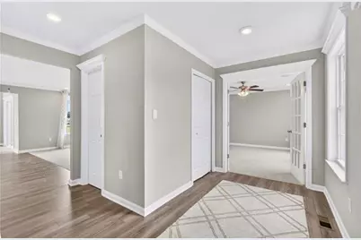 307 Champions Way, Chartiers City, PA 15071 - Photo 15