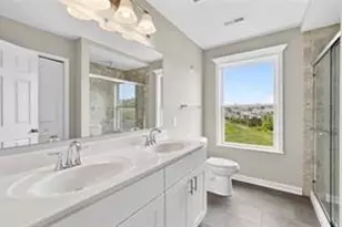 307 Champions Wy, Chartiers City, PA 15071 - Photo 17