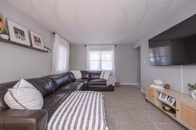 105 Pagano Drive, Hempfield Township, PA 15672 - Photo 3