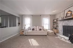 105 Pagano Dr, Hempfield Township, PA 15672 - Photo 7