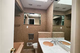 2417 Marbury Rd, Pittsburgh, PA 15221 - Photo 21