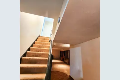 2417 Marbury Rd, Pittsburgh, PA 15221 - Photo 23