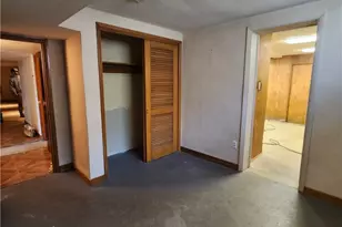 2417 Marbury Rd, Pittsburgh, PA 15221 - Photo 27