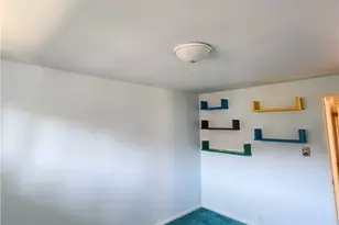 2417 Marbury Rd, Pittsburgh, PA 15221 - Photo 15