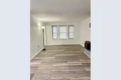 210 Lakeside, Robinson Twp, PA 15136 - Photo 7