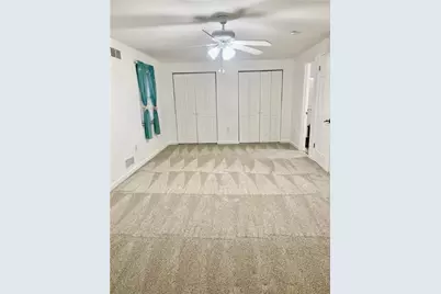 210 Lakeside, Robinson Twp, PA 15136 - Photo 15