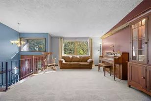 103 Buckhill Rd, Ross Twp, PA 15237 - Photo 9