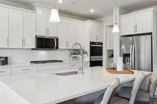 110 Victoria Dr, Findlay Township, PA 15108 - Photo 3