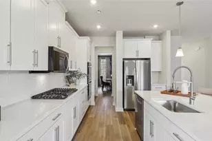 110 Victoria Dr, Findlay Township, PA 15108 - Photo 5