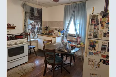 818 Shady, Charleroi Boro, PA 15022 - Photo 3