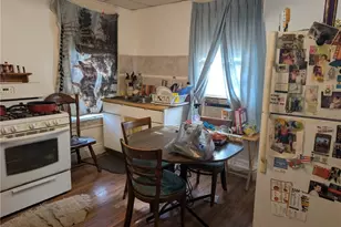 818 Shady, Charleroi Boro, PA 15022 - Photo 3