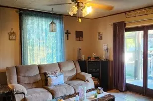 211 Jefferson Ave, California, PA 15417 - Photo 15