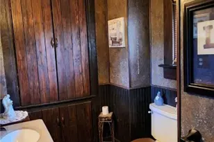 211 Jefferson Ave, California, PA 15417 - Photo 17