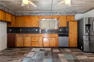 244 5th St, Conemaugh Township, PA 15909 - Photo 7