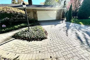 203 Oliver Dr, White Oak, PA 15131 - Photo 3