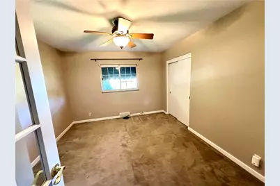 203 Oliver Dr, White Oak, PA 15131 - Photo 15