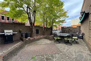 417 Clay Ave, Jeannette, PA 15644 - Photo 7