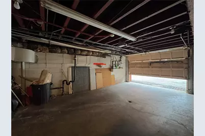 417 Clay Avenue, Jeannette, PA 15644 - Photo 27