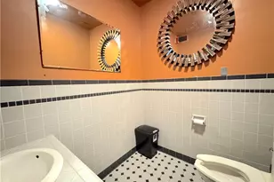 417 Clay Ave, Jeannette, PA 15644 - Photo 25