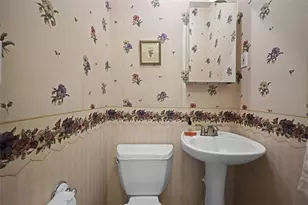 107 Cavitt Ave, Trafford, PA 15085 - Photo 9