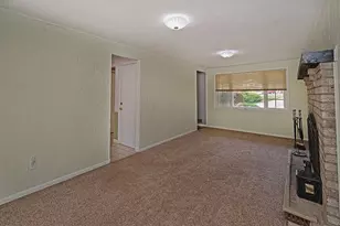 1749 Washington Rd, Washington Township, PA 15613 - Photo 17