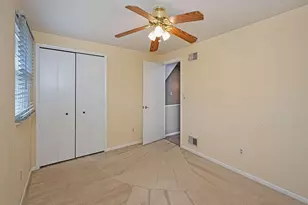 1749 Washington Rd, Washington Township, PA 15613 - Photo 29