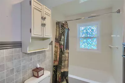 306 E Hazen Ave, Ellport, PA 16117 - Photo 31