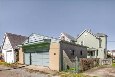 411 Franklin Ave, Ellwood City, PA 16117 - Photo 23