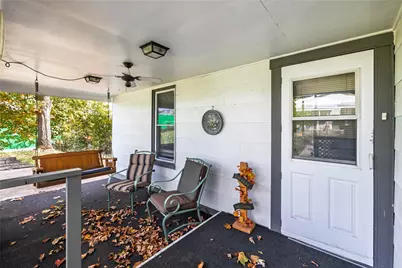 1135 W Chestnut St, Washington, PA 15301 - Photo 25