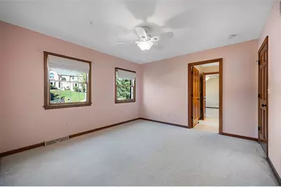 409 Bryn Ct, Ross Twp, PA 15237 - Photo 25