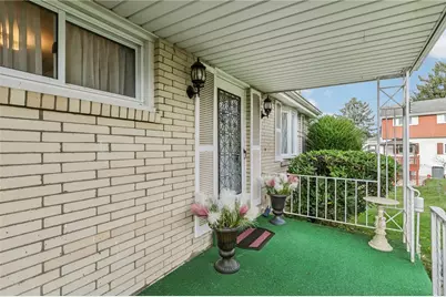 1718 Howell, North Versailles, PA 15137 - Photo 5