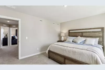 702 Olivia St, Collier Township, PA 15205 - Photo 37