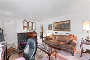 2102 Darlington Rd, Chippewa Township, PA 15010 - Photo 9