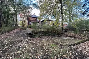 2115 Delaware Ave, Pittsburgh, PA 15218 - Photo 27