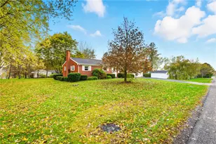 137 Albert St, Somerset Township, PA 15541 - Photo 3