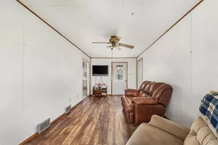 2164 Brodhead Rd, Hopewell Township, PA 15001 - Photo 13