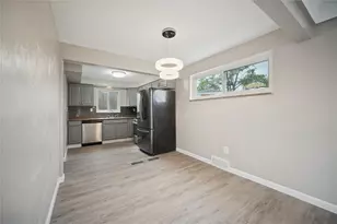 434 Macassar Dr, Pittsburgh, PA 15236 - Photo 13