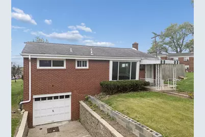 434 Macassar Dr, Pittsburgh, PA 15236 - Photo 3