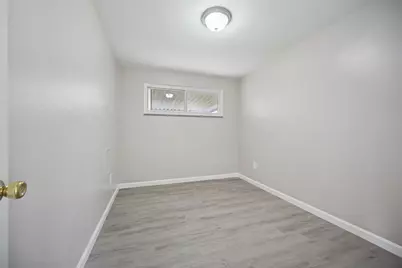 434 Macassar Dr, Pittsburgh, PA 15236 - Photo 23