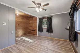 1012 Magnolia Dr, Jeannette, PA 15644 - Photo 13