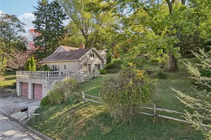 1012 Magnolia Dr, Jeannette, PA 15644 - Photo 27