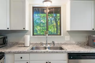 703 Timber Ln, Aleppo, PA 15143 - Photo 9