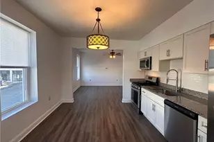 214 5th St, Ellwood City, PA 16117 - Photo 1