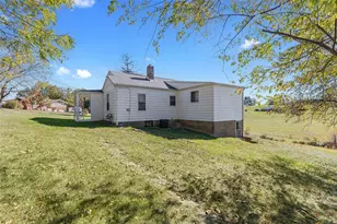 422 Pinkerton Run Rd, North Fayette, PA 15071 - Photo 31