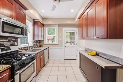 233 S Starr Avenue, Pittsburgh, PA 15202 - Photo 13