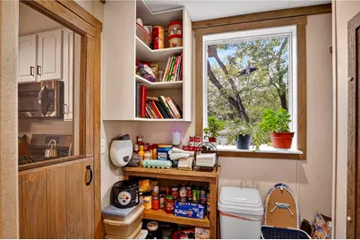 426 Perry Cir, Cranberry Township, PA 16066 - Photo 17